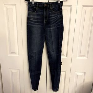 American Eagle Curvy Hi-Rise Jegging
